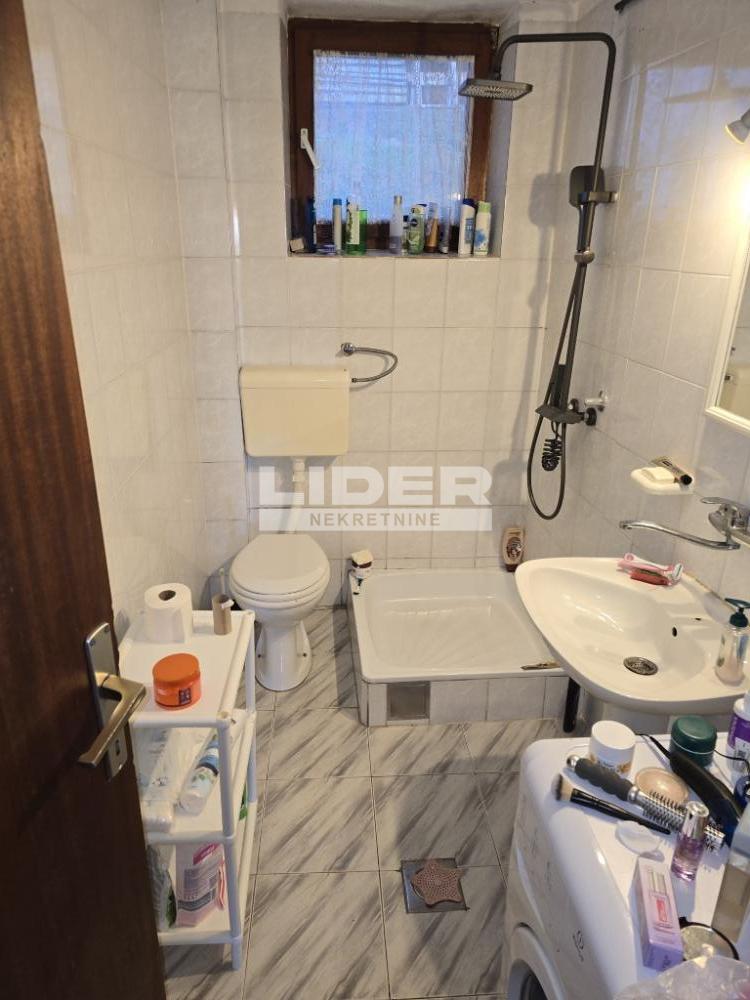Kuća na prodaju, Zuce, Beograd, 247m², 170.000 €