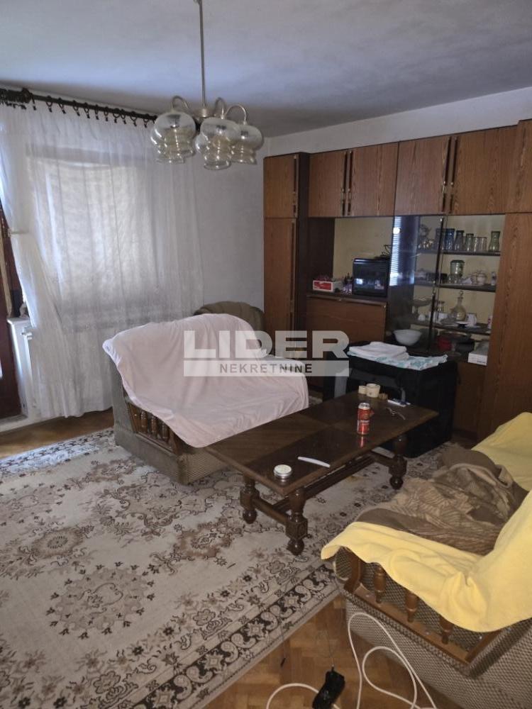 Kuća na prodaju, Zuce, Beograd, 247m², 170.000 €