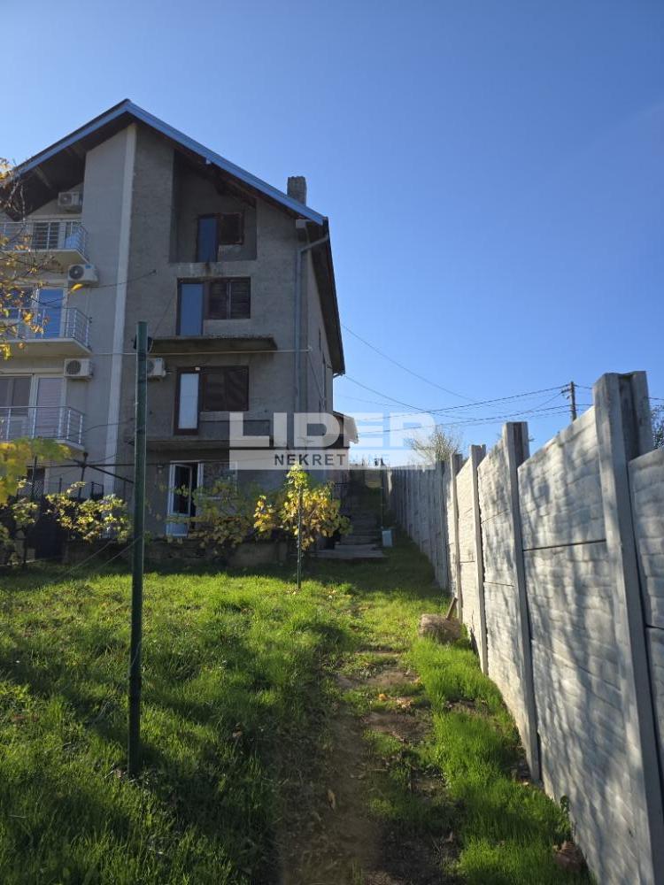 Kuća na prodaju, Zuce, Beograd, 247m², 170.000 €