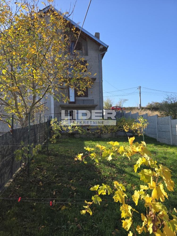 Kuća na prodaju, Zuce, Beograd, 247m², 170.000 €
