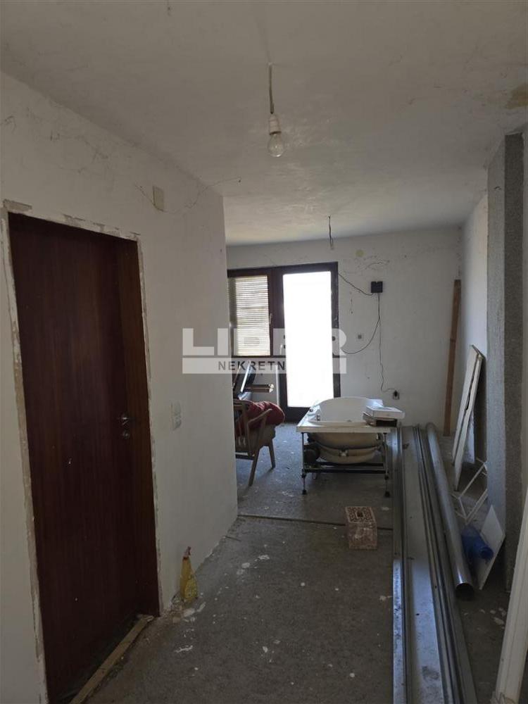 Kuća Prodaja Beograd Zuce 247 m2