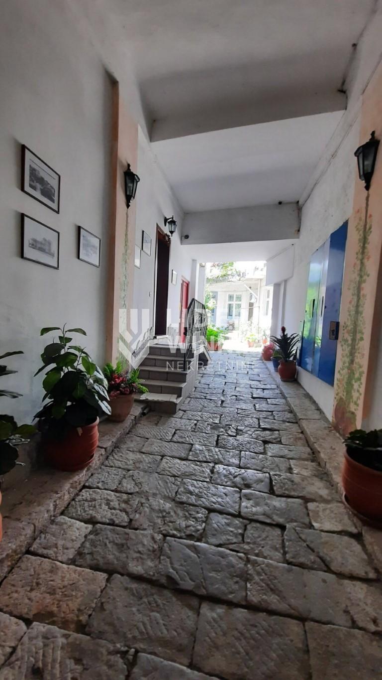 Stan Prodaja Beograd Stan Prodaja Beograd Kosančićev Venac 82 m2