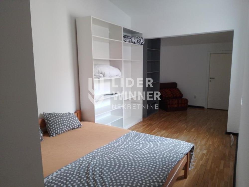 Stan Izdavanje Beograd Stan Izdavanje Beograd Đeram Pijaca 130 m2