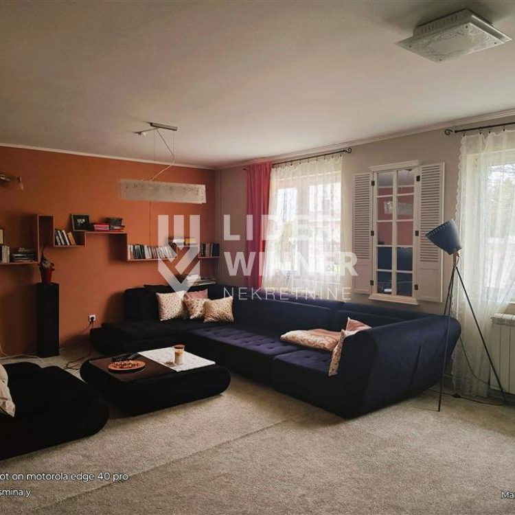 Kuća Prodaja Beograd Ugrinovci 340 m2
