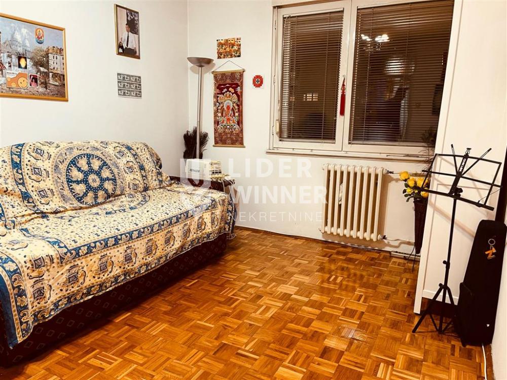Troiposoban stan na prodaju, Žarkovo, Beograd, 101m², 269.000 €