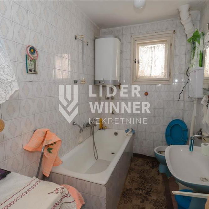 Kuća na prodaju, Sremčica, Beograd, 168m², 151.000 €