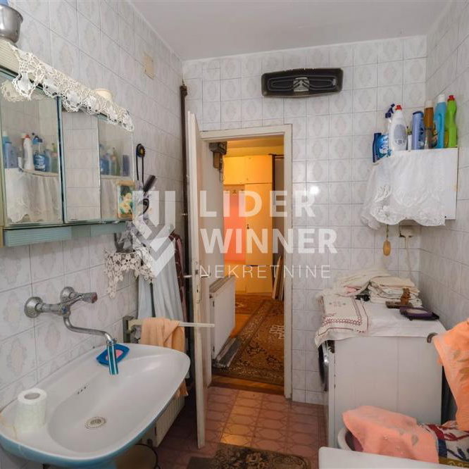 Kuća na prodaju, Sremčica, Beograd, 168m², 151.000 €