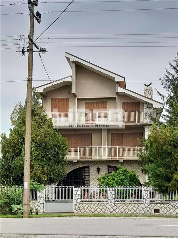 Kuća Prodaja Opovo Kuća Prodaja Opovo 347 m2