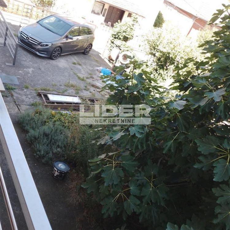 Trosoban stan na prodaju, Konjarnik, Beograd, 58m², 245.000 €