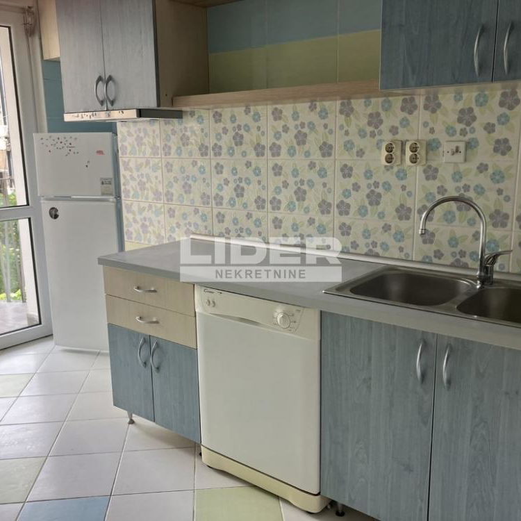 Stan Izdavanje Beograd Studentski Trg 58 m2