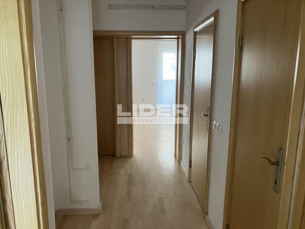 Stan Izdavanje Beograd Stan Izdavanje Beograd Studentski Trg 58 m2