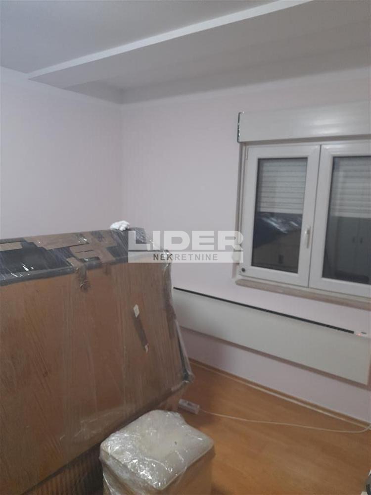 Stan Prodaja Beograd Stan Prodaja Beograd Đeram Pijaca 37 m2