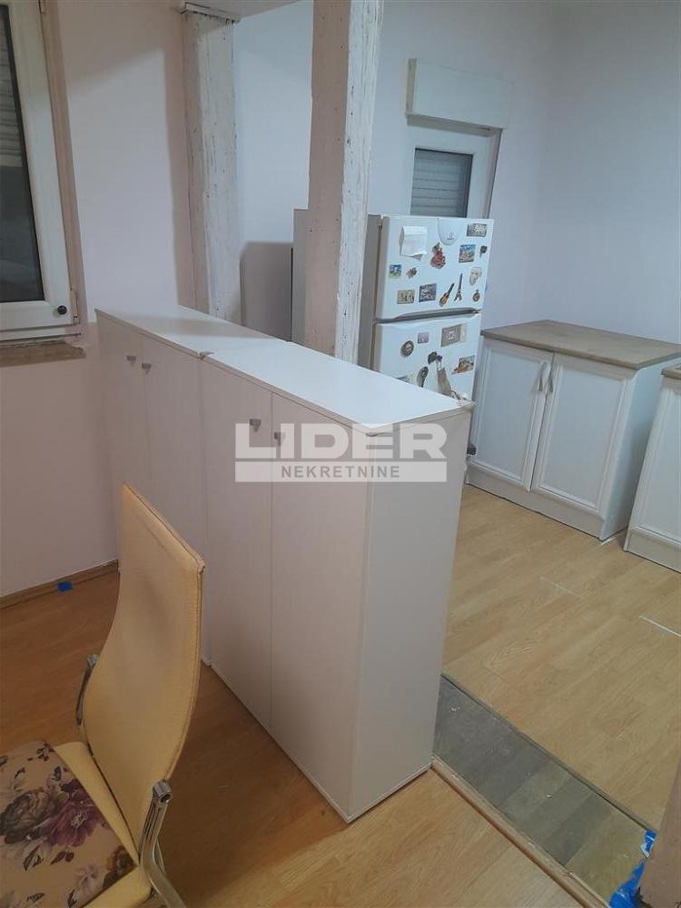 Stan Prodaja Beograd Stan Prodaja Beograd Đeram Pijaca 37 m2