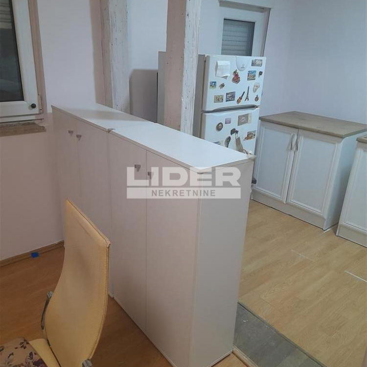 Stan Prodaja Beograd Đeram Pijaca 37 m2