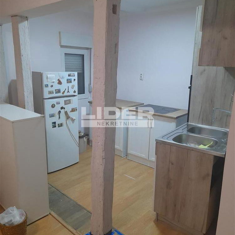 Stan Prodaja Beograd Đeram Pijaca 37 m2
