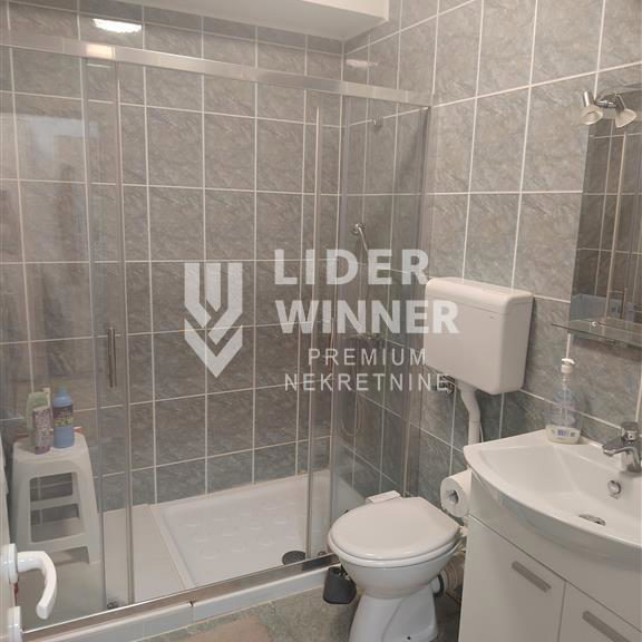 Trosoban stan na prodaju, Vojvode Stepe, Beograd, 83m², 260.000 €