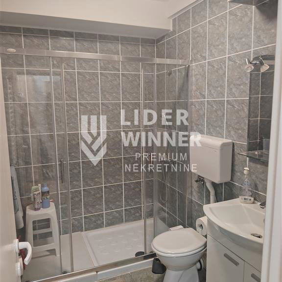 Trosoban stan na prodaju, Vojvode Stepe, Beograd, 83m², 260.000 €