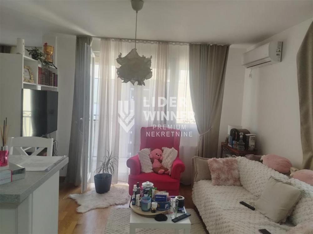 Stan Prodaja Beograd Stan Prodaja Beograd Mirijevo 59 m2