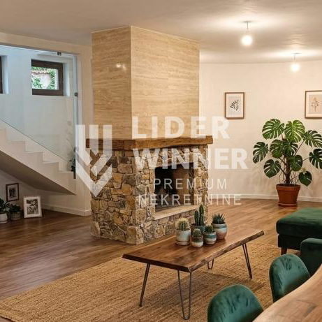 Kuća Prodaja Beograd Surčin (mesto) 250 m2