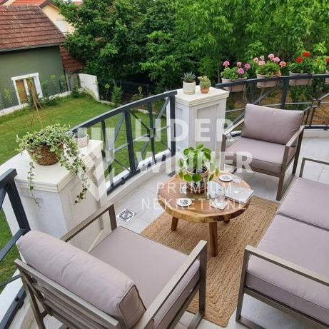 Kuća Prodaja Beograd Surčin (mesto) 250 m2