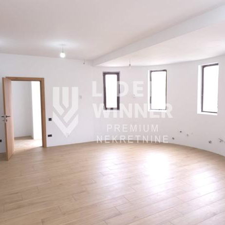 Kuća Prodaja Beograd Surčin (mesto) 250 m2