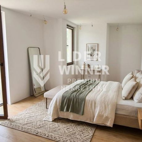 Kuća na prodaju, Surčin, Beograd, 250m², 490.000 €