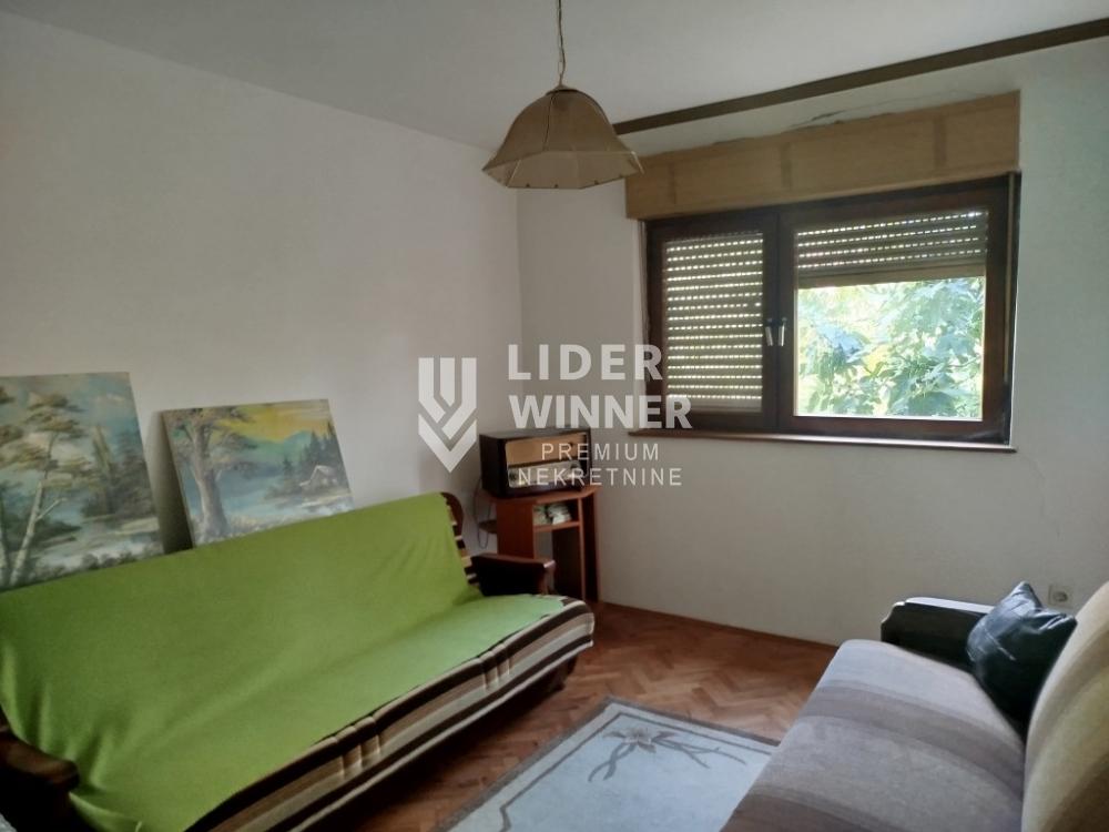 Kuća Prodaja Beograd Kuća Prodaja Beograd Kaluđerica 319 m2