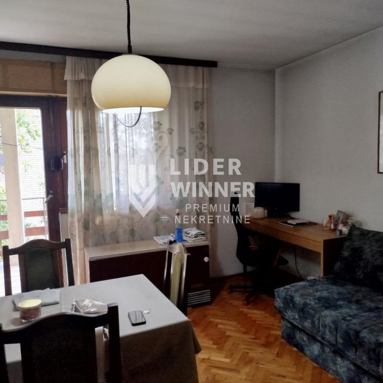 Kuća Prodaja Beograd Kaluđerica 319 m2