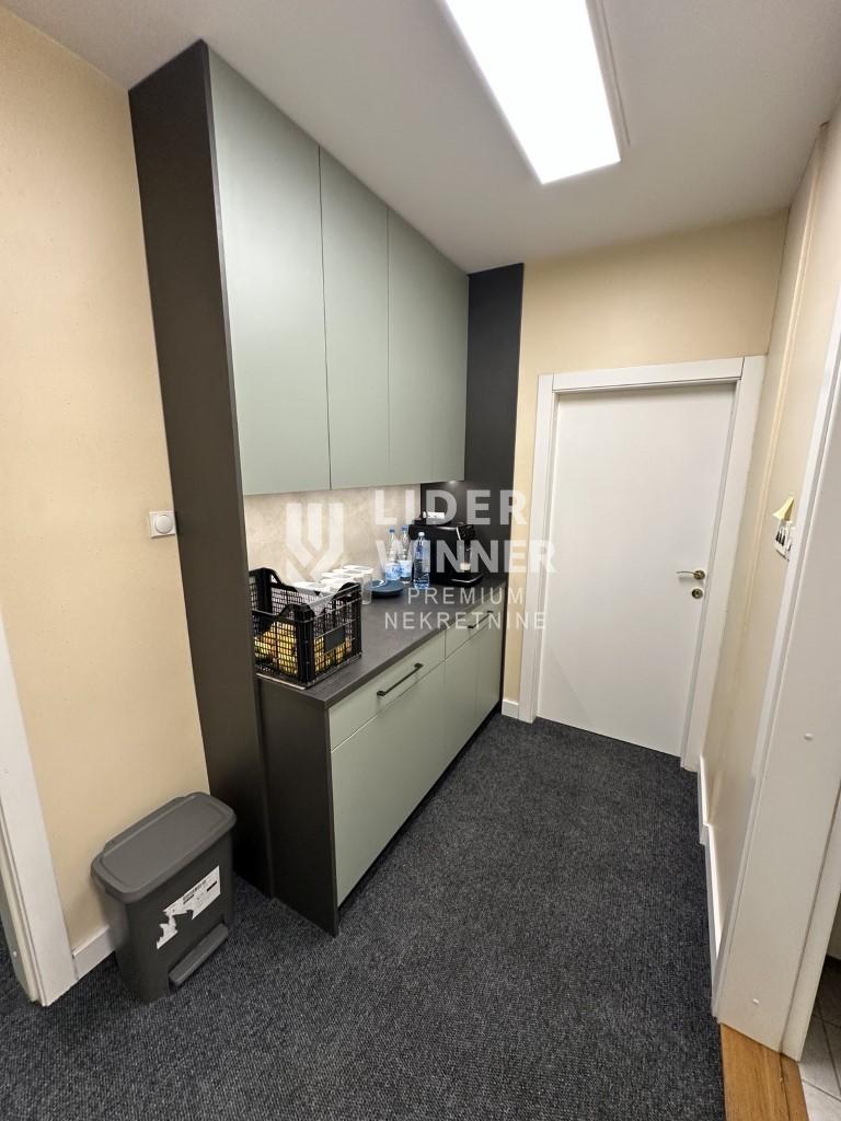 Stan Prodaja Beograd Blok 29 124 m2
