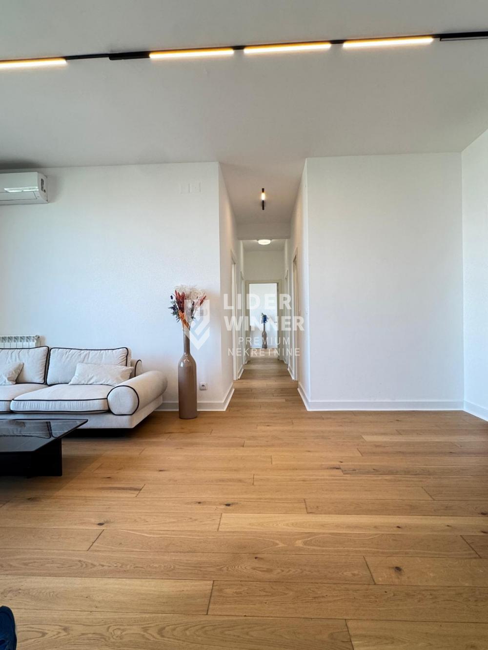 Stan Prodaja Beograd Blok 65 120 m2