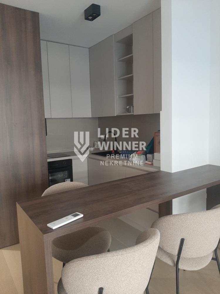 Dvosoban stan za izdavanje, A Blok – Blok 67a, Beograd, 47m², 800 €/mes