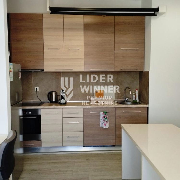 Petosoban stan na prodaju, Đeram Pijaca, Beograd, 118m², 349.000 €