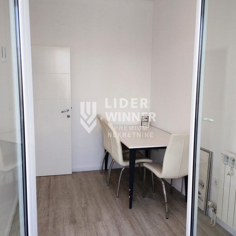 Petosoban stan na prodaju, Đeram Pijaca, Beograd, 118m², 349.000 €