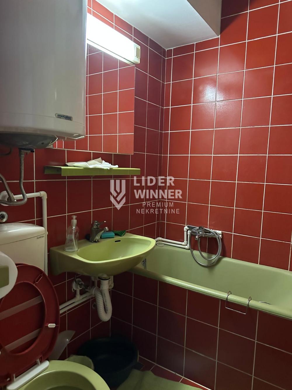 Stan Izdavanje Beograd Hotel YU 75 m2