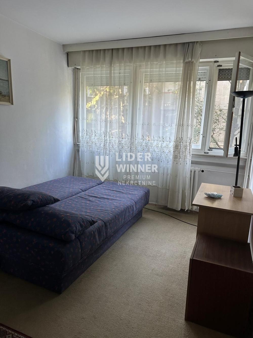 Stan Izdavanje Beograd Hotel YU 75 m2