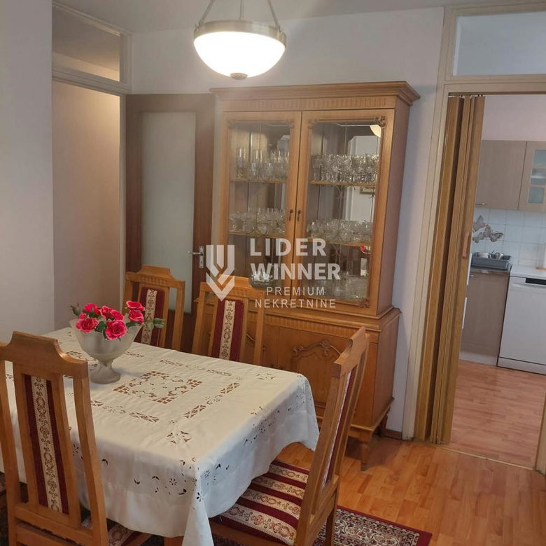 Stan Prodaja Beograd Blok 29 79 m2