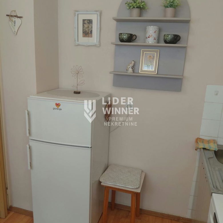 Stan Prodaja Beograd Blok 29 79 m2