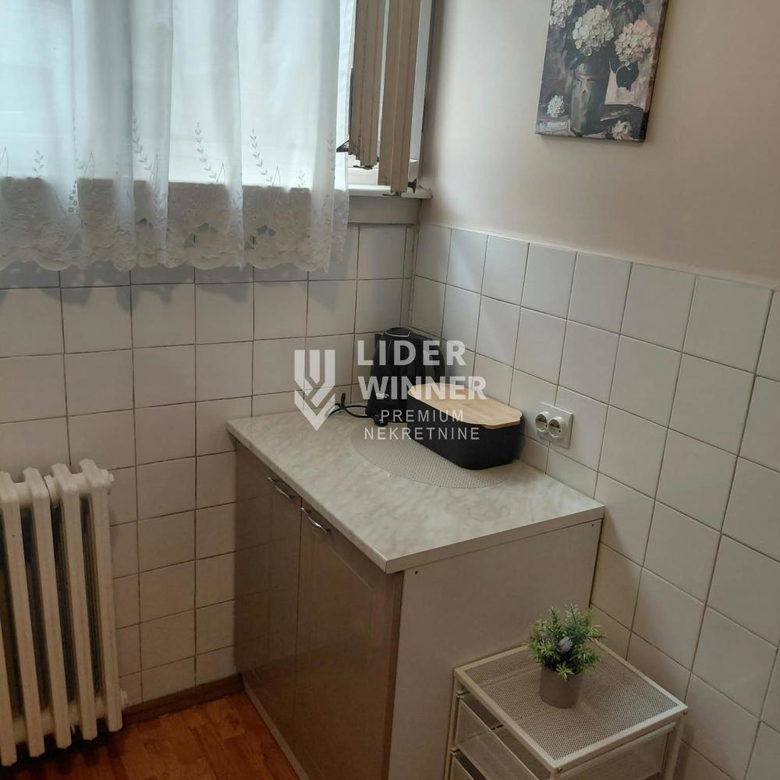 Stan Prodaja Beograd Blok 29 79 m2