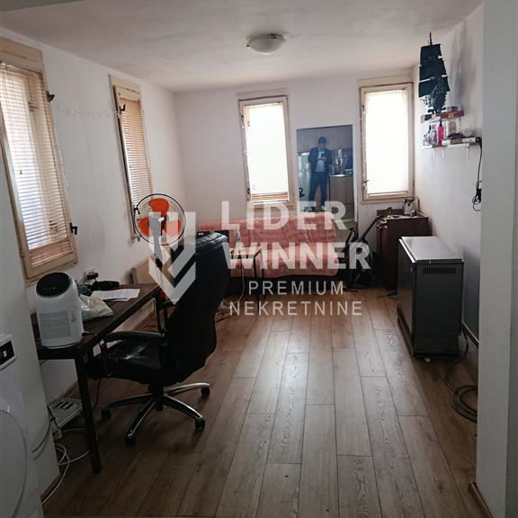 Stan Prodaja Beograd Karaburma 33 m2