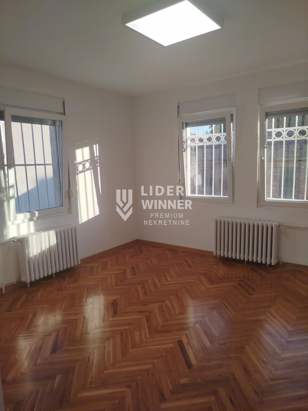 148120745_11_20260917122731 Kuća za izdavanje, Mali Mokri Lug, Beograd, 204m², 2.400 €/mes
