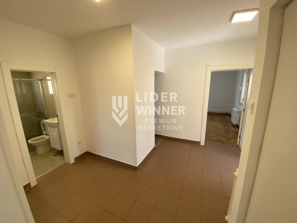 148120745_15_20260917135419 Kuća za izdavanje, Mali Mokri Lug, Beograd, 204m², 2.400 €/mes