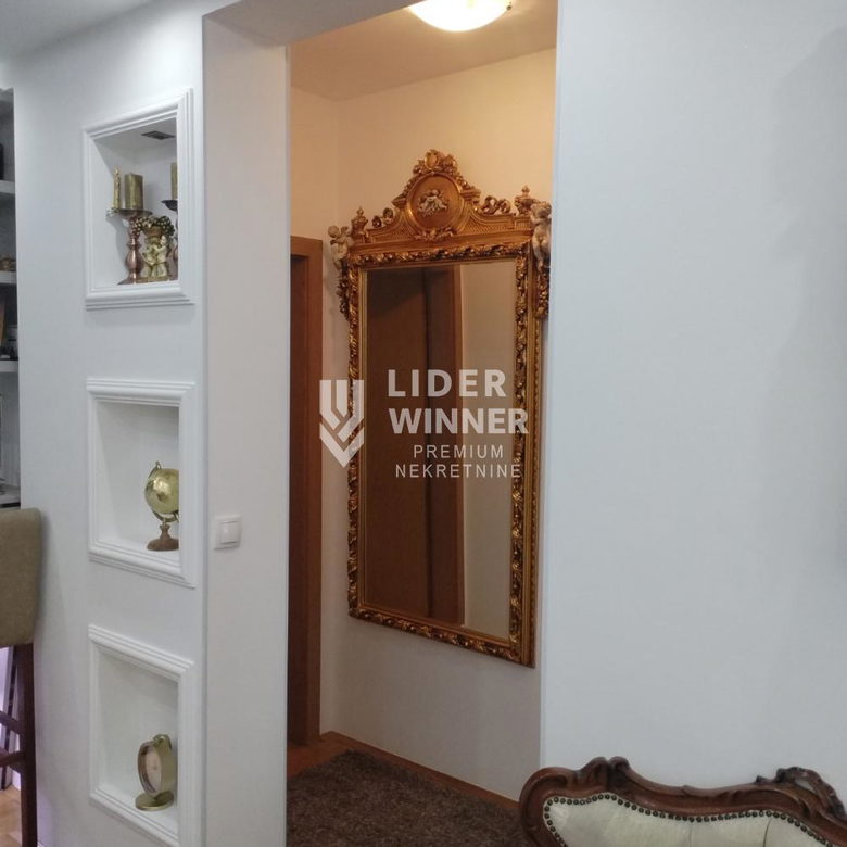 Dvoiposoban stan na prodaju, Olimp, Beograd, 50m², 179.000 €