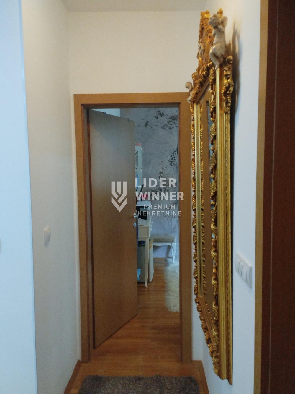148120749_20_20260922225106 Dvoiposoban stan na prodaju, Olimp, Beograd, 50m², 179.000 €