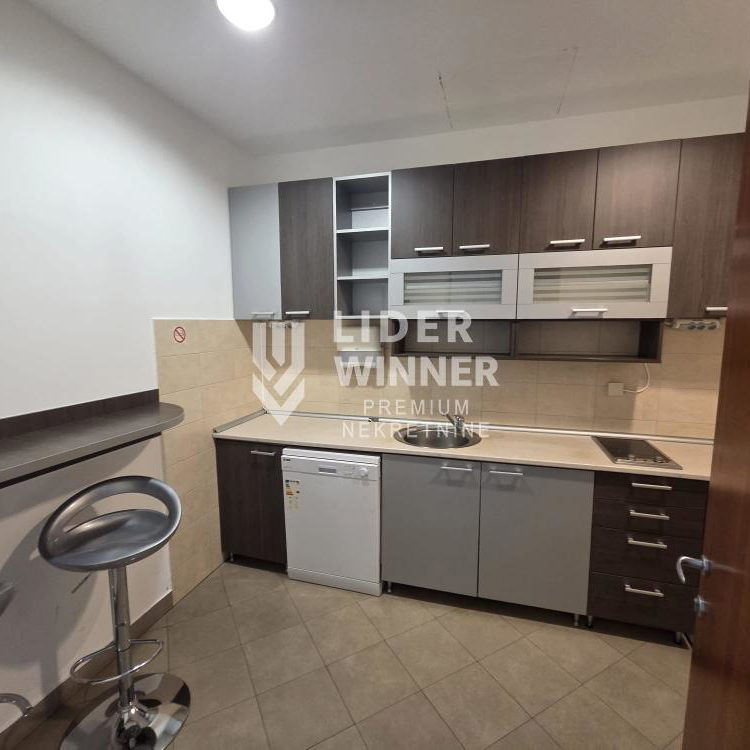 Lokal Izdavanje Beograd Bežanijska Kosa 1 330 m2