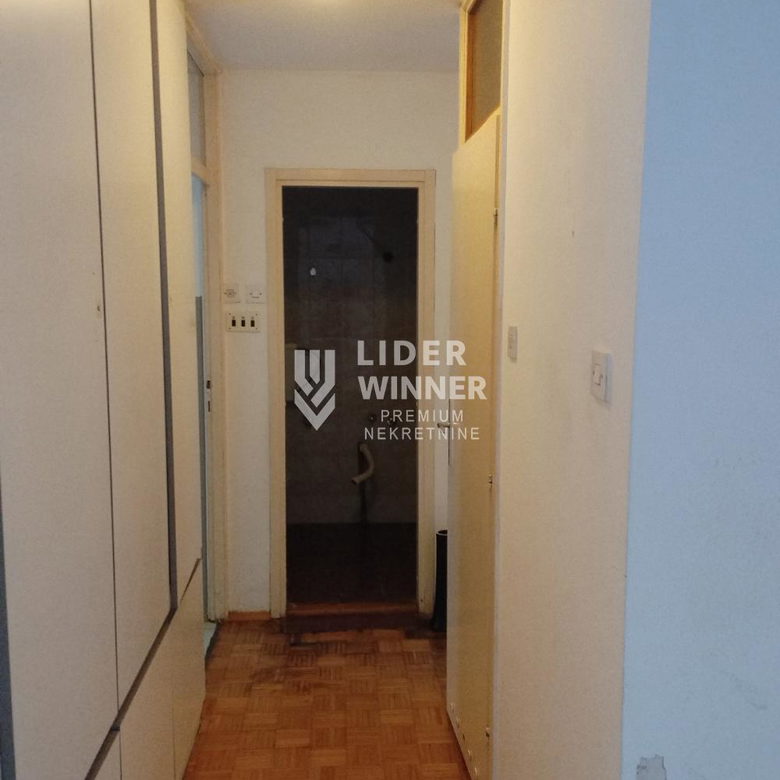 Dvosoban stan na prodaju, Blok 31 -, Beograd, 43m², 190.000 €