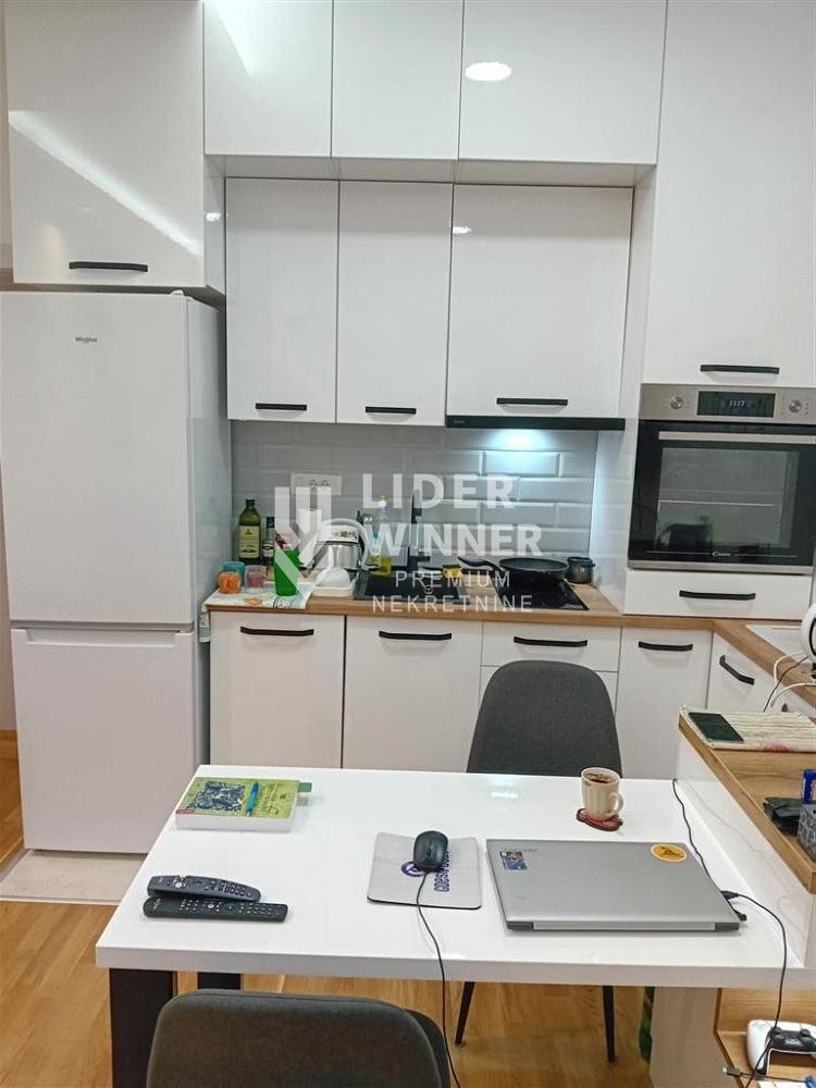 Stan Prodaja Beograd Zvezdarska Šuma 24 m2