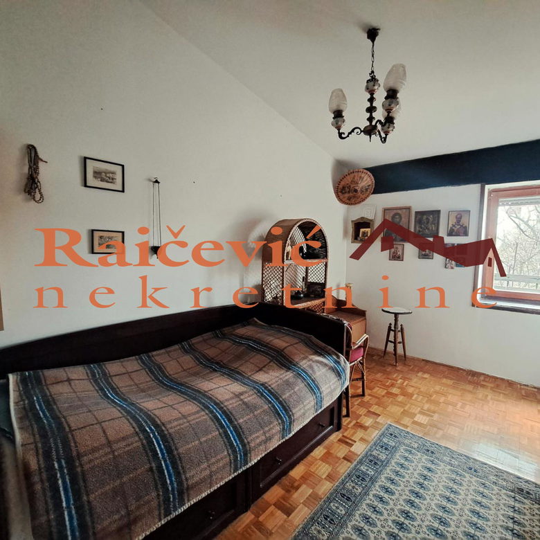 Stan Prodaja Beograd Prvomajska 86 m2