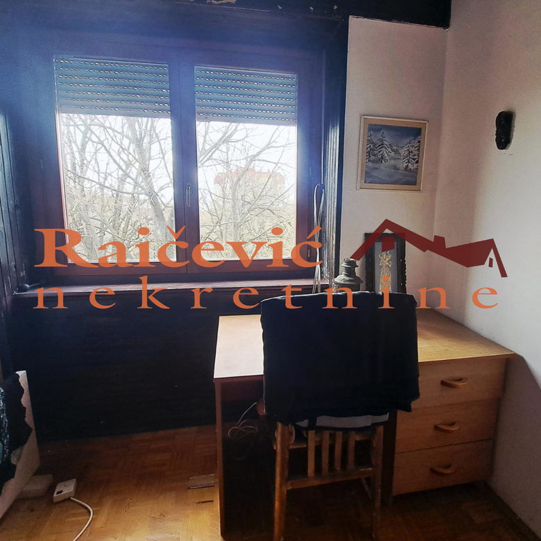 Četvorosoban stan na prodaju, Prvomajska, Beograd, 86m², 199.000 €