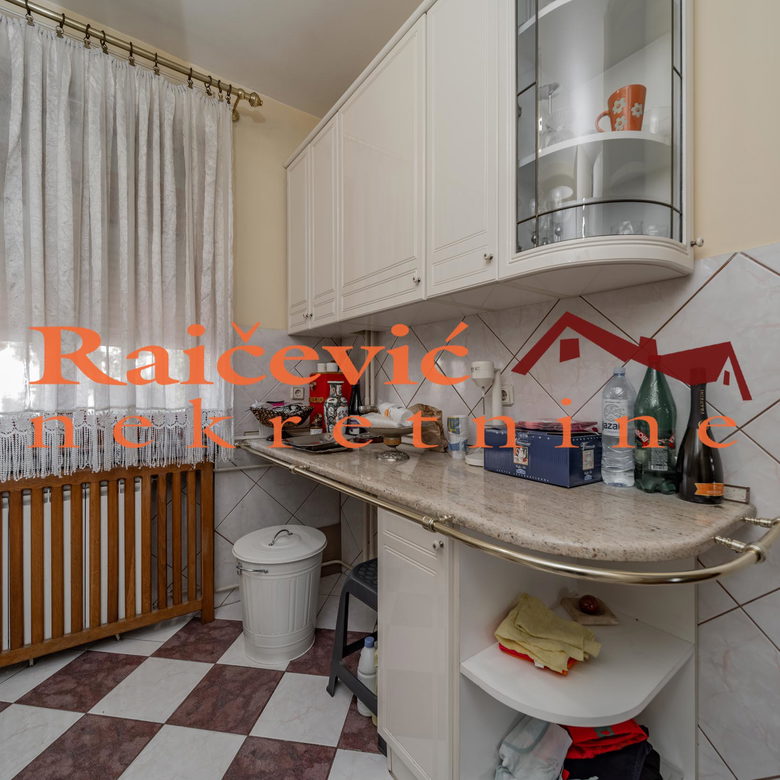 Kuća Prodaja Beograd Braće Jerković 273 m2