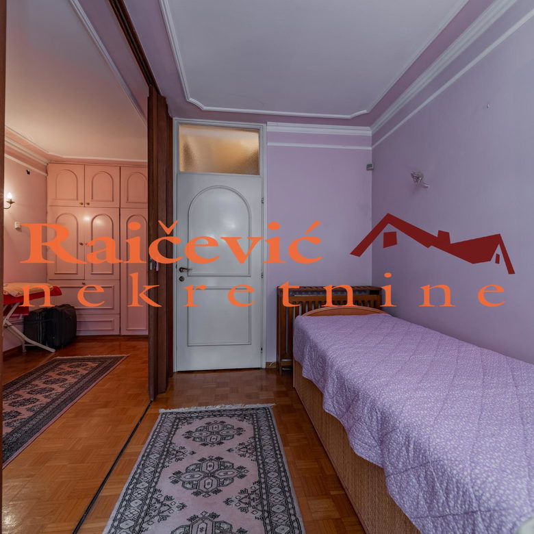Kuća Prodaja Beograd Braće Jerković 273 m2